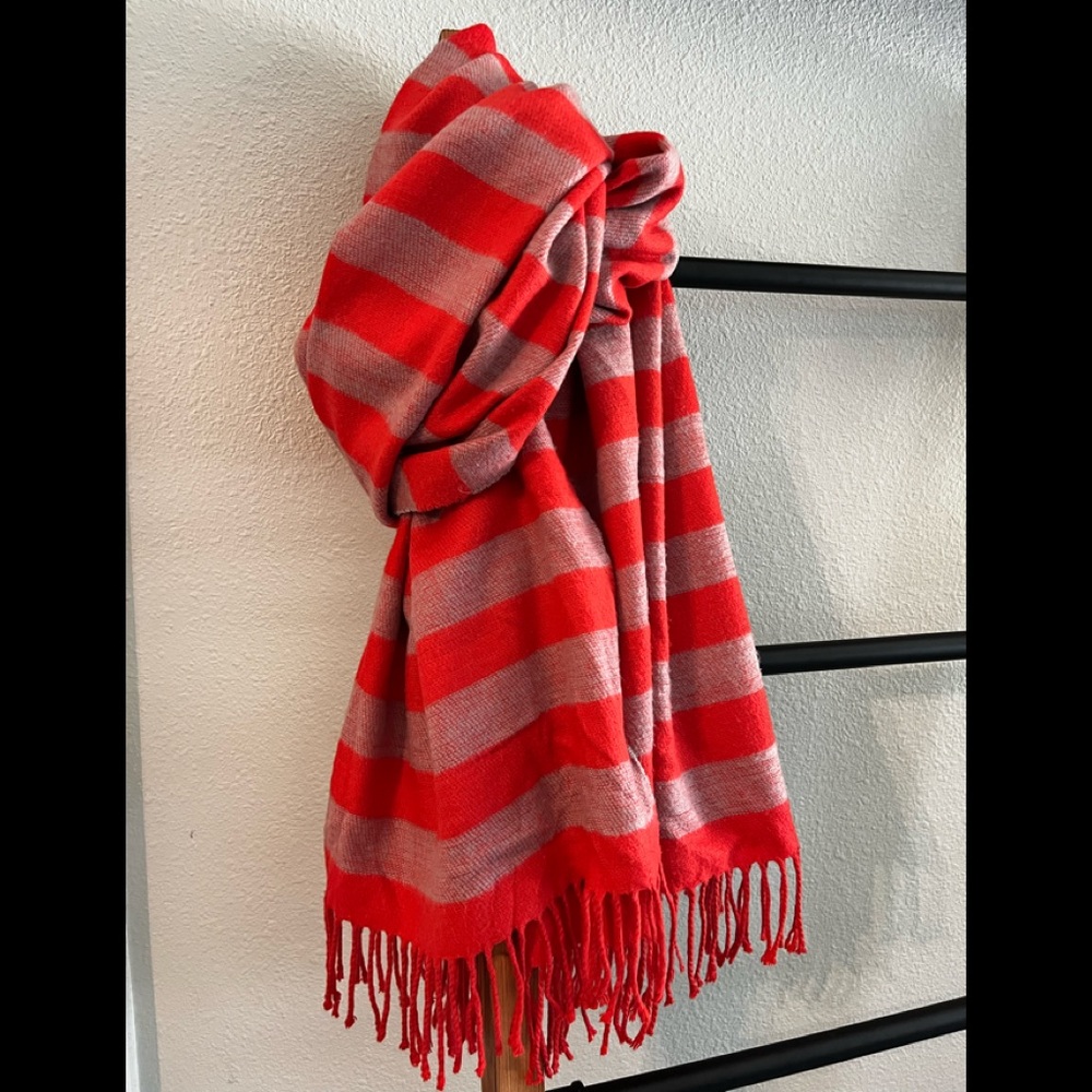 Gap oversized blanket scarf